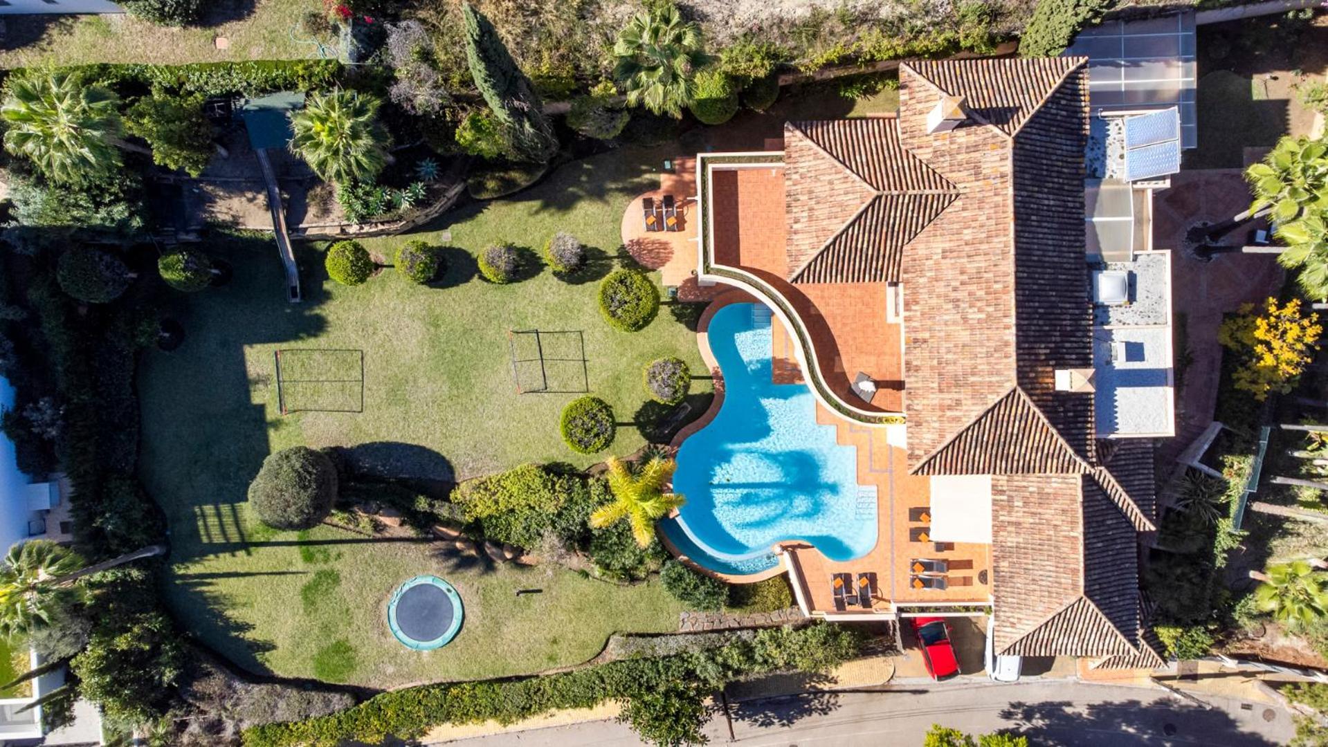 Luxury Villa Robledal By Mabiente - Views Of The Sea And The Golf Course マルベーリャ エクステリア 写真